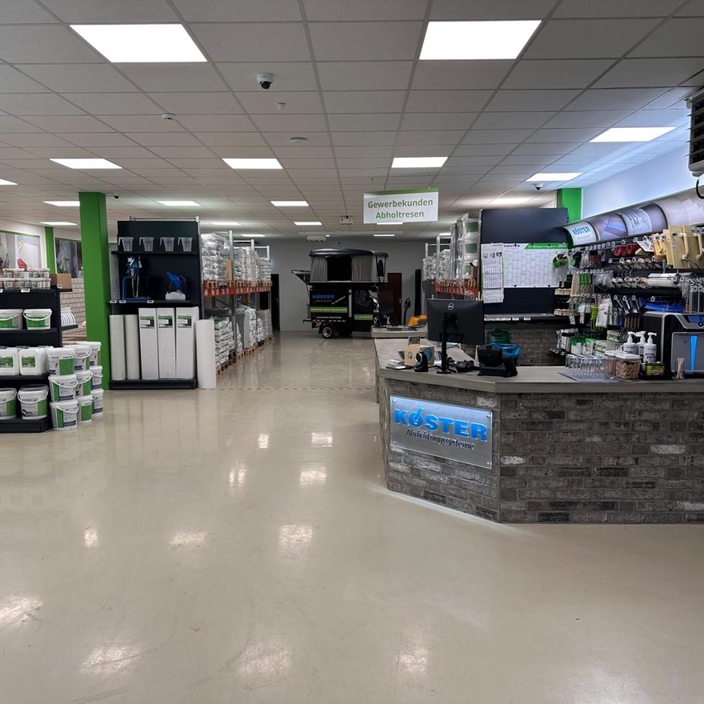 Koester-Shop-Buedelsdorf-Innen
